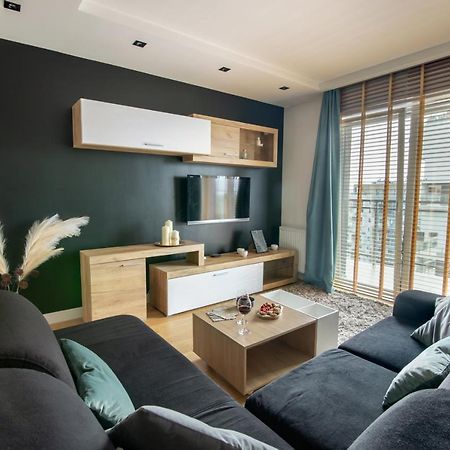 Vip Apartament Rzeszów Buitenkant foto