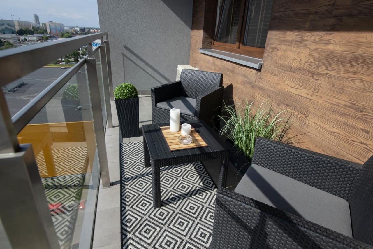 Vip Apartament Rzeszów Buitenkant foto